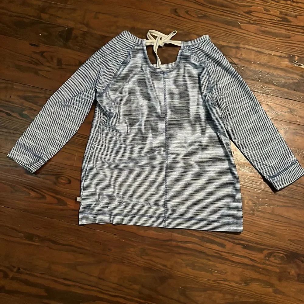 T by Talbots NET popover Size M - Picture 3 of 3